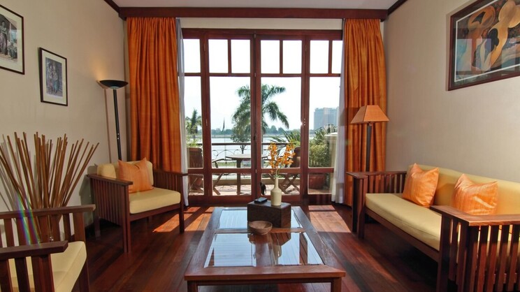 Amanjaya Pancam Suites Hotel